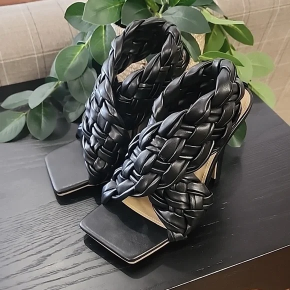 EGO Square Toe Puffy Braided Criss Cross Heels UK 6 US 8 Quilted Vegan Slingback - Picture 12 of 15